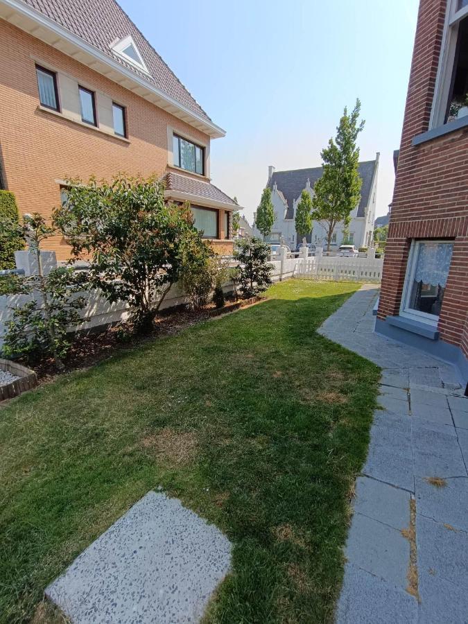 Ferienwohnung Le White Garden De Panne Exterior foto
