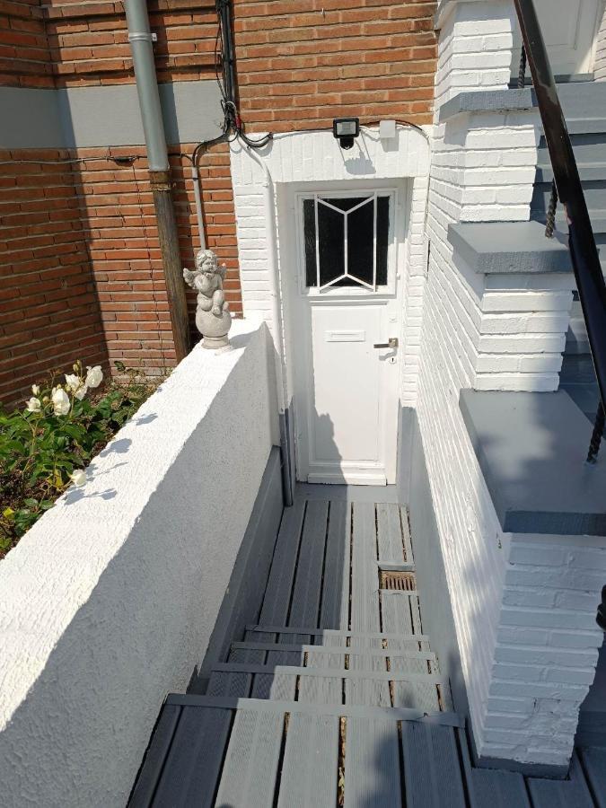 Ferienwohnung Le White Garden De Panne Exterior foto