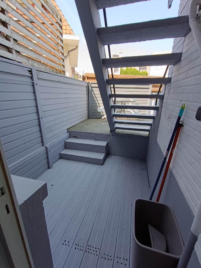 Ferienwohnung Le White Garden De Panne Exterior foto